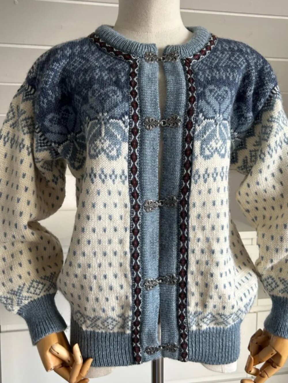 Vintage Dale of Norway Cardigan